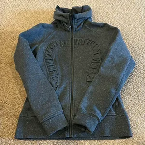 Lululemon Women’s Grey Glitter Cuddle Up Jacket/Sweatshirt Zip-up, Size 8 thumbnail 1