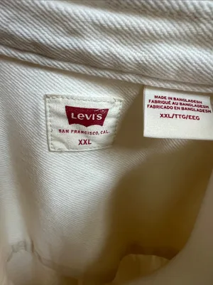 Levi's Off-White Button-Up Oversized Shirt Jacket thumbnail 2