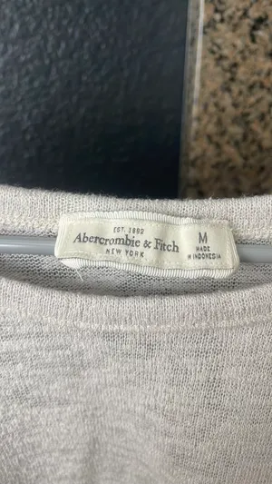 Abercrombie Long Sleeve thumbnail 3