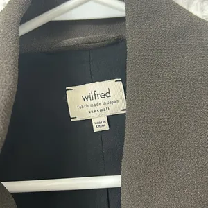 Aritzia Wilfred Mayet Crepe Jacket in Olive Green Size XXXS thumbnail 7