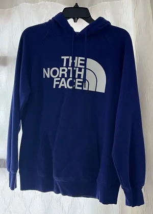 The North Face Sweatshirt thumbnail 1
