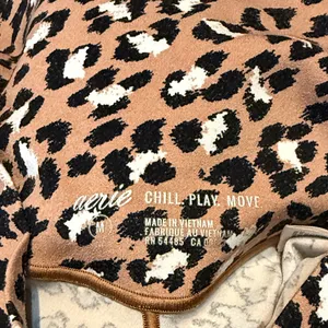Aerie V Front Brown Cheetah Print 7/8 Length Leggings Size M thumbnail 4