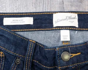 Mid-Rise Skinny Jeans thumbnail 4