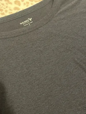 Old Navy Athletic Black Crop Active Top thumbnail 3