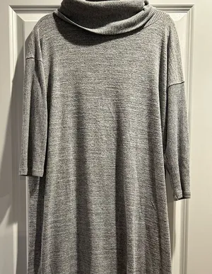 GAP Relax Git Long Sleeve Short  Grey Women’s Dress Sz M thumbnail 1