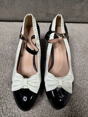 Women’s Black Chunky Heel Mary Jane Pumps Cute Bow Round Toe Size 9.5 NEW thumbnail 3