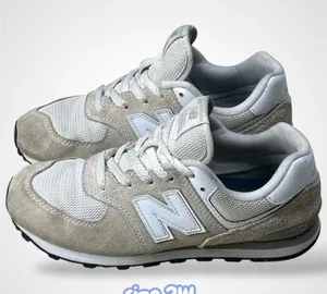 New Balance 574 Classic Grey White Suede Mesh Sneakers PC574EVW Womens 3 thumbnail 1