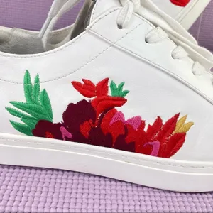 G.H. Bass & Co. Siri Floral Embroidered Lace Up Sneaker White 9‎ thumbnail 2