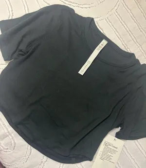 Lululemon Hold Tight Cropped T-Shirt thumbnail 1