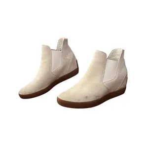Sorel Boots Women's Size 8.5 White Suede Chelsea Wedge Ankle Booties Minimalist thumbnail 2