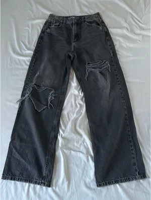 Wide leg black ripped jeans thumbnail 1