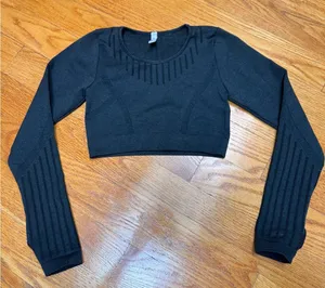 🌸Black Long Sleeve Cropped Seamless Top Black thumbnail 1