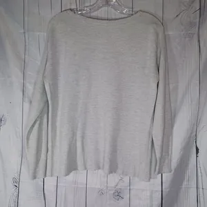 American Eagle Light Gray Cozy Minimalist Pullover Sweater thumbnail 8