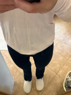 Lululemon Long Sleeve thumbnail 5
