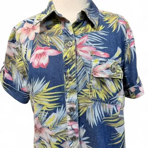 Chambray Hawaiian Floral Tropical Button Up Shirt Womens Medium Resort Denim thumbnail 2