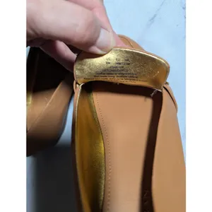 Donna Karan Thompson Turn Lock Buckle Camel Tan Leather Classic Loafers Sz 6 thumbnail 5