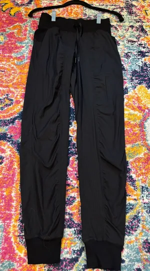 Lululemon black joggers thumbnail 1