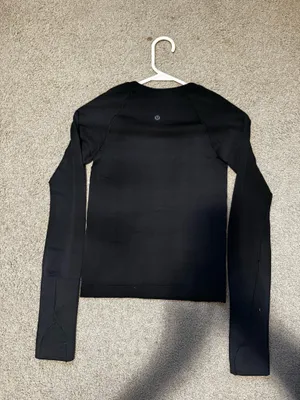 Lululemon Swiftly Tech Long Sleeve thumbnail 2