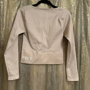Aerie OFFLINE Ivory Pink Sidewalk Seamless Ribbed Cropped Long Sleeve‎ Top XL thumbnail 2