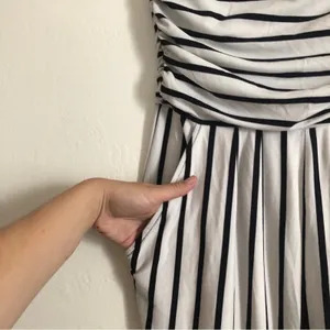 J For Justify Strapless Pockets Black and White Striped Wide Leg Romper Jumpsuit thumbnail 4