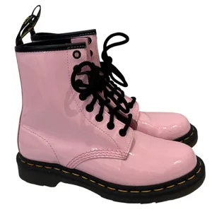Dr. Martens 1460 Boot Womens Size 6 Pink Patent Leather 8-Eye Lace Up‎ Combat thumbnail 1