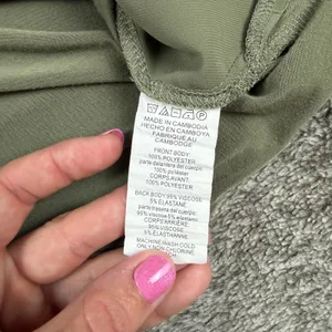 Michael Kors V-Neck Layered Shift Blouse Women's Medium Green thumbnail 5