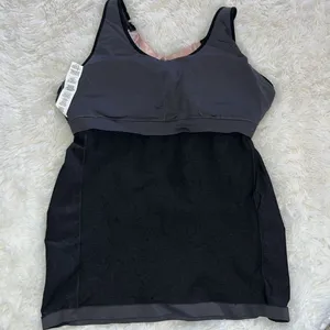 Tank Top Color Grey / Black Size XL EUC thumbnail 5