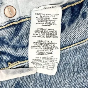 Garage Straight Leg Jeans Size 00 Minimalist Clean Girl Capsule Clean Girl Urban thumbnail 8