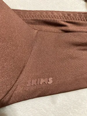 SKIMS Wireless Push-Up Bra 36A thumbnail 4