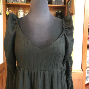 ASTR The Label Ruched Puff Sleeve Midi Dress thumbnail 2