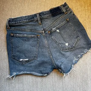 Abercrombie & Fitch Blue Denim Shorts thumbnail 3