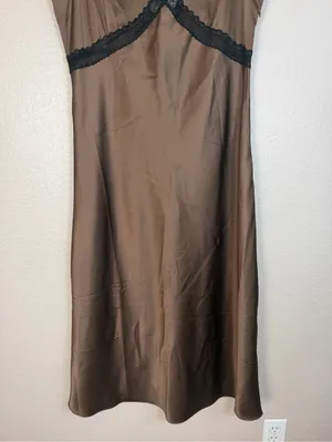 House Of Harlow 1960 Brown Satin Maxi Dress With Black Lace Trim size Large $198 thumbnail 6