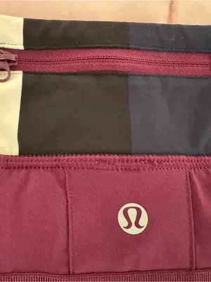 lululemon Run Pace Setter Skirt skort in plum pow stripe, size 8 pleated back thumbnail 11
