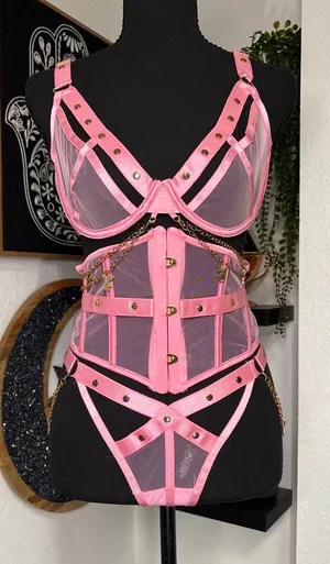 Playboy Charm Waspie 3pc Lingerie Set Pink Bra Corset Thong Gold Bunny Chains thumbnail 1