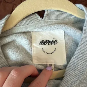 Aerie Winter Tour 2006 Sweatshirt size XXS but runs oversized thumbnail 4