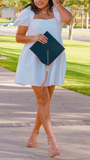 Dress thumbnail 3