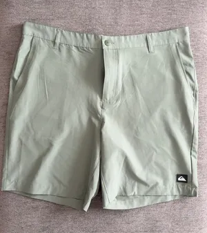 Quiksilver Men’s Hybrid Shorts – Size 38 – Light Sage Green – Board Shorts – Never Worn thumbnail 1