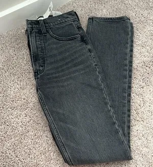COPY - Abercrombie Jeans thumbnail 1