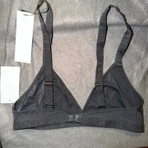 Steve Madden Womens Black Triangle Logo Band Bralette SM12151 New Small thumbnail 2