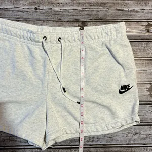 Nike Women's Light Gray Athletic Shorts thumbnail 5