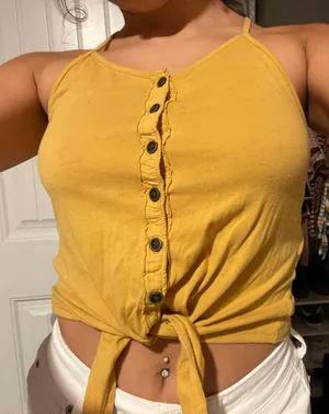 Tank Top thumbnail 1