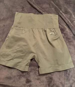 ABYL Shorts Green Size M thumbnail 1