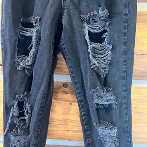 Mossimo Distressed Black Skinny Jeans High Rise Mom Jean thumbnail 2