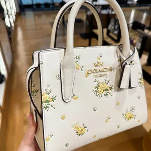 NWT COACH Andrea Carryall Bag With Floral Print CAL46 thumbnail 3