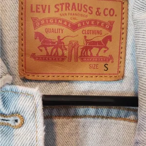 Levi's Light Blue Denim Jacket thumbnail 3