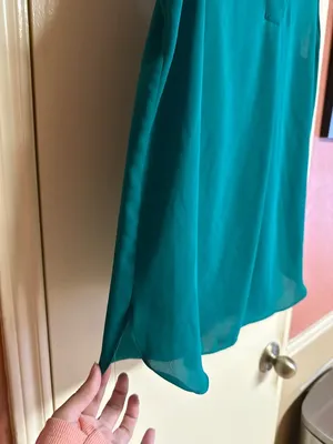 Adrienne Vittadini Sleeveless Teal V-Neck Blouse Womens Medium Lightweight Polye thumbnail 5