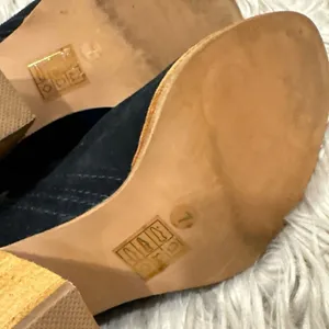 Jeffrey Campbell suede ankle boots size 7 thumbnail 7