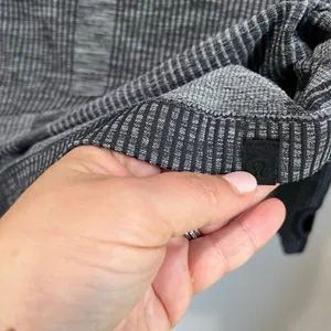 Lululemon Rest Less Pullover Gray Heathered‎ Black Seamless Long Sleeve M/L thumbnail 9