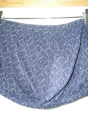Universal Thread blue and white geometric pattern cropped bandeau tube top thumbnail 3