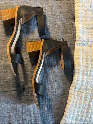 MI.IM black wedge ankle thumbnail 3